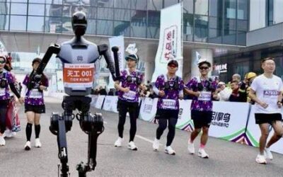 Beijing hosts “world’s 1st” humanoid robot half marathon